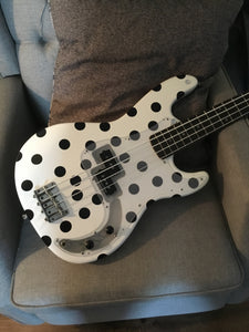 Zilla Dots D-Bass