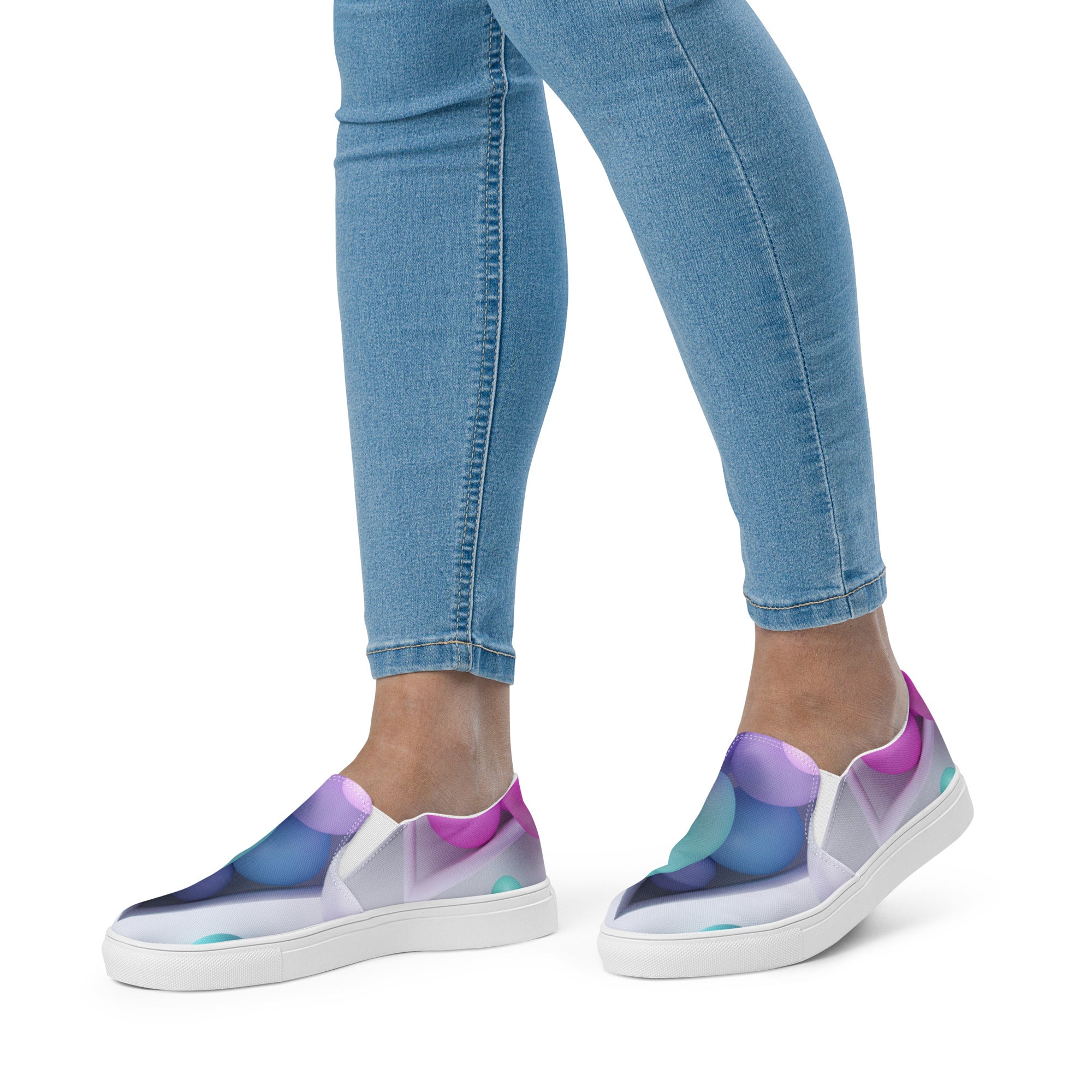 Princess Lauren Lillian Women’s slip-on canvas shoes